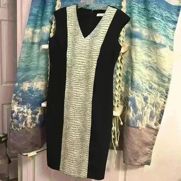 Calvin Klein Black & White Animal Print Knee Length Dress Size 6 - Picture 1 of 11